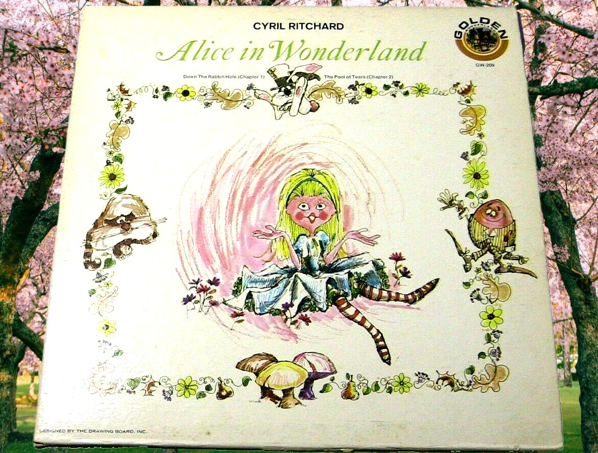 Alice in Wonderland LP  vol.1- cyril ritchard Vintage Golden record  Vinyl is VG