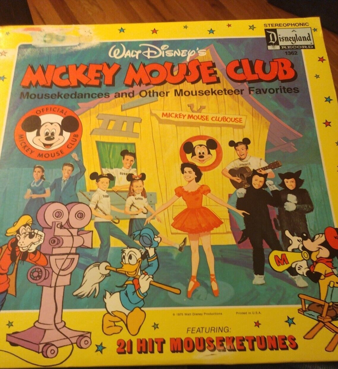 Mickey Mouse Club Mousekedances & other Mouseketeer Favorites Vintage LP 1975