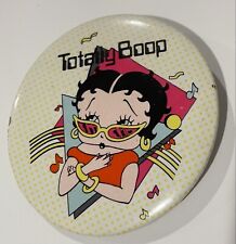 Betty Boop Totally Boop Music Pin Back Vintage Button King Features Syndicate picture