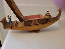 Vintage Wooden Gondola Music Box. Beautiful Works picture