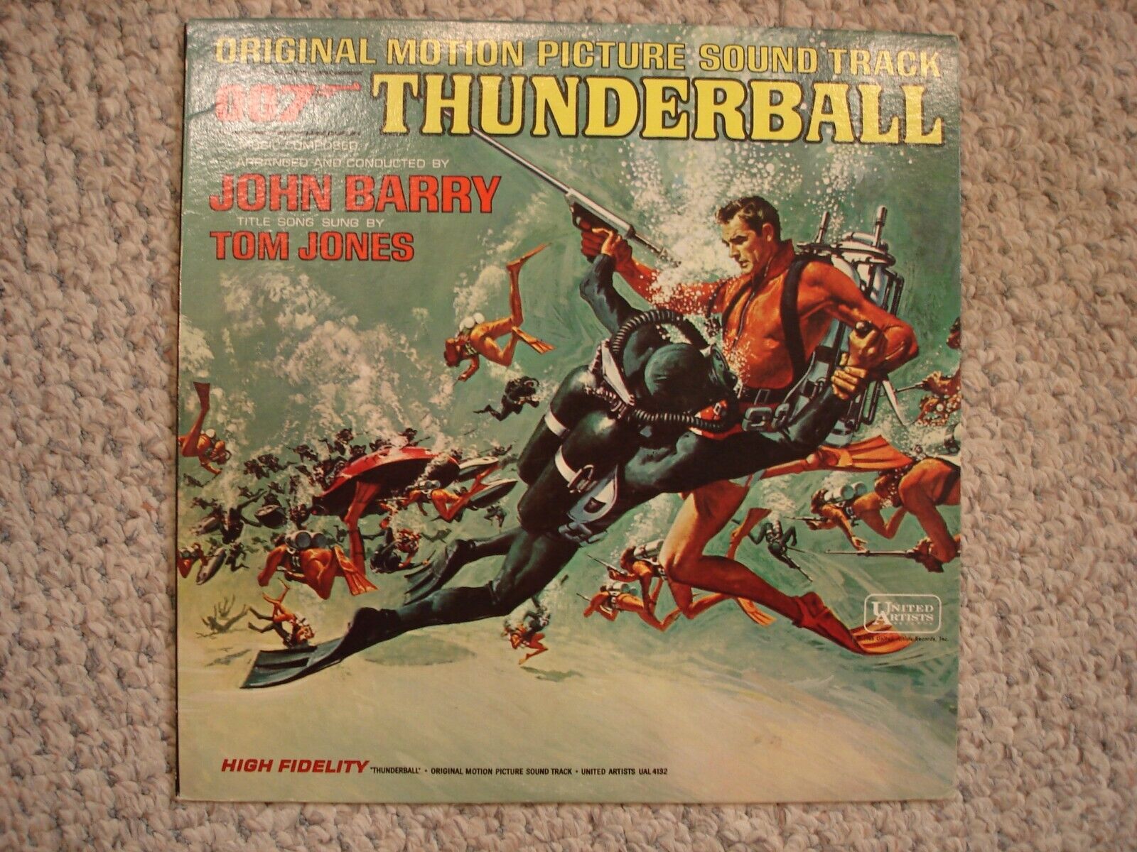 Thunderball movie soundtrack LP John Barry Tom Jones 1965 James Bond 007 mono