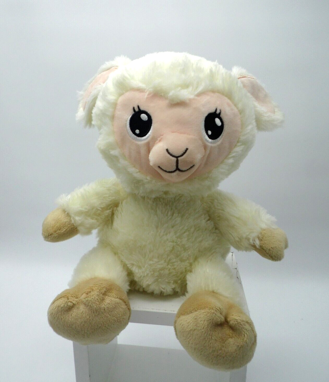 Lullatbrites Color changing Vtg Lamb Plush with music 3 AAA batteries (included)