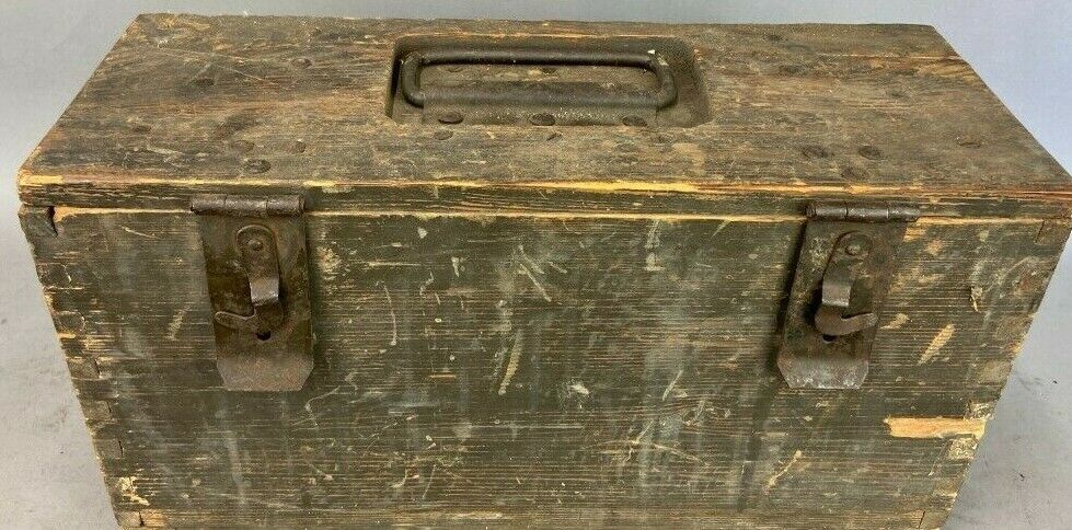 RARE WW1 original ammo Box MG 08/15 2 Drum carrying box 
