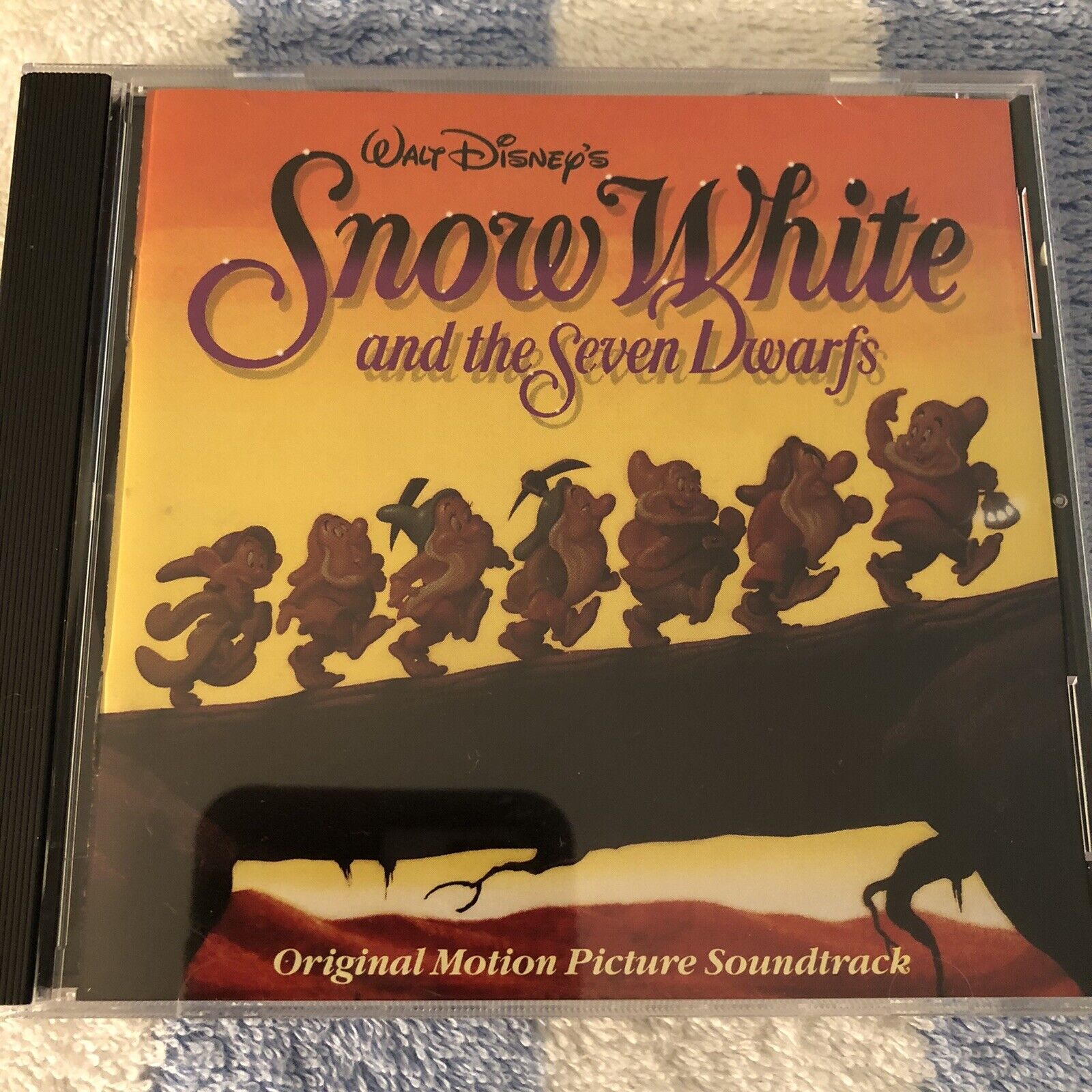 Walt Disney\'s Snow White and the Seven Dwarfs Movie Soundtrack - CD - Pre-Owned