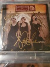 Home by The Chicks ( album cover  ) all 3 autographed  ( not certified  ) no cd picture