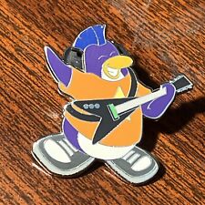 Disney 2010 Club Penguin Guitar Pin picture