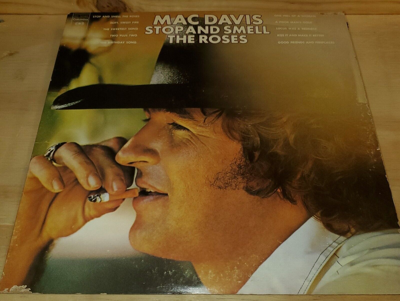 MAC DAVIS Stop And Smell The Roses 1974 CQ 32582