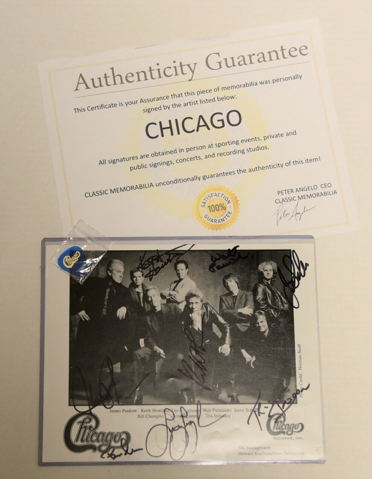 Chicago Band **SIGNED** Photo Robert Lamm, Pankow+ 5 W/guitar pic \
