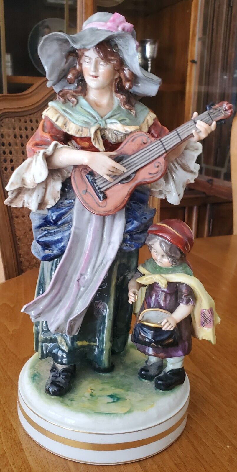 Capodimonte Pr Dresden Porcelain Figurine Guitar Musician and Child 12\