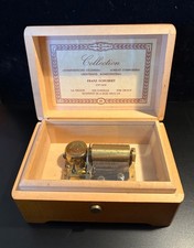 Vintage Reuge CH 1/36 Music Box . Franz Schubert’s “Die Forelle”. picture