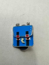 Banjo-Kazooie Backpack Pin Hinged Opens Kazooie Fangamer Rare Xbox 2019 picture