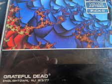 Greatful Dead Dick’s Picks #15 - 9/3/77 Englishtown NJ  3 cd's mint condition picture
