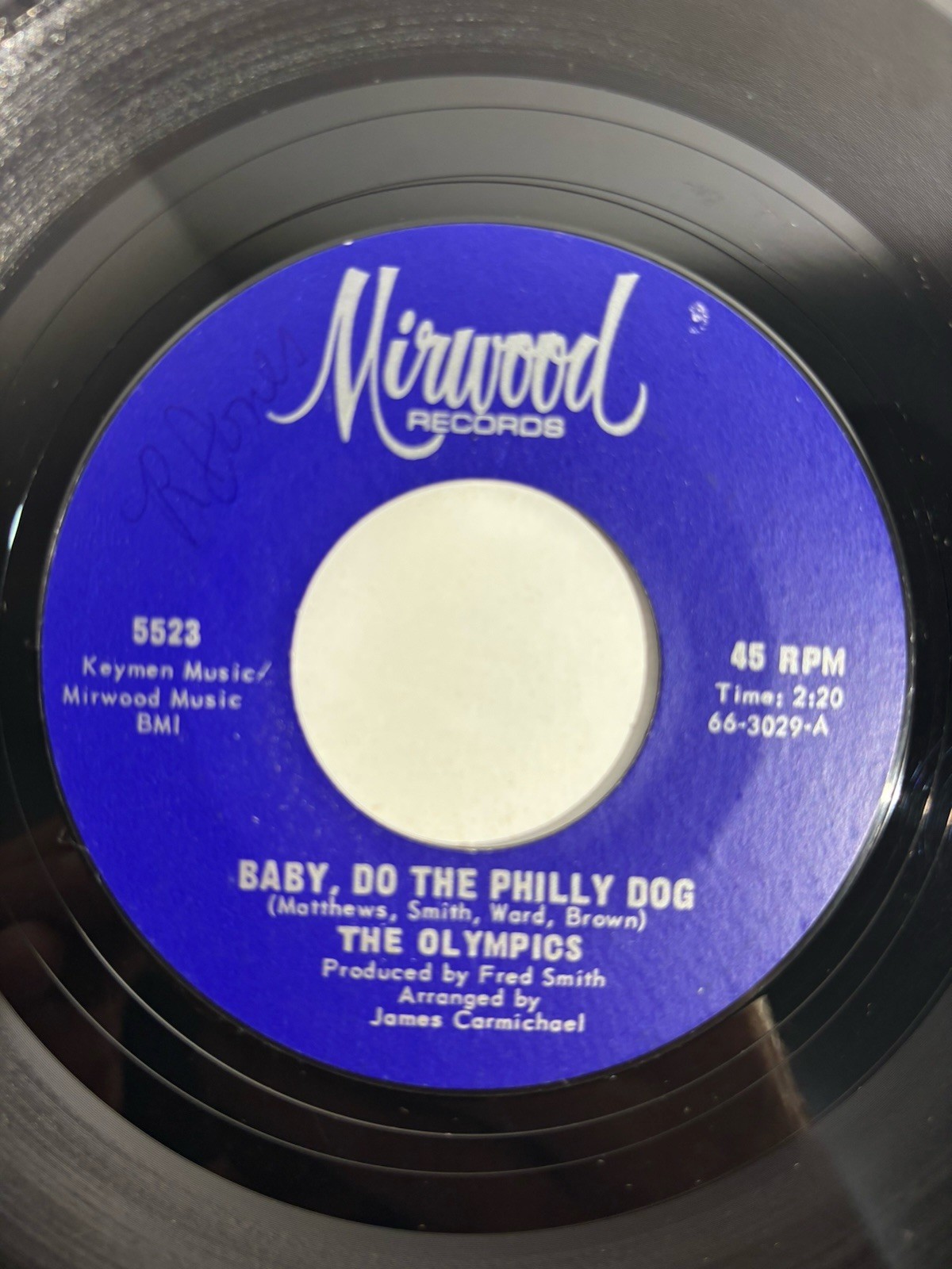 THE OLYMPICS BABY DO THE PHILLY DOG WESTERN MOVIES MIRWOOD 5523 VG++