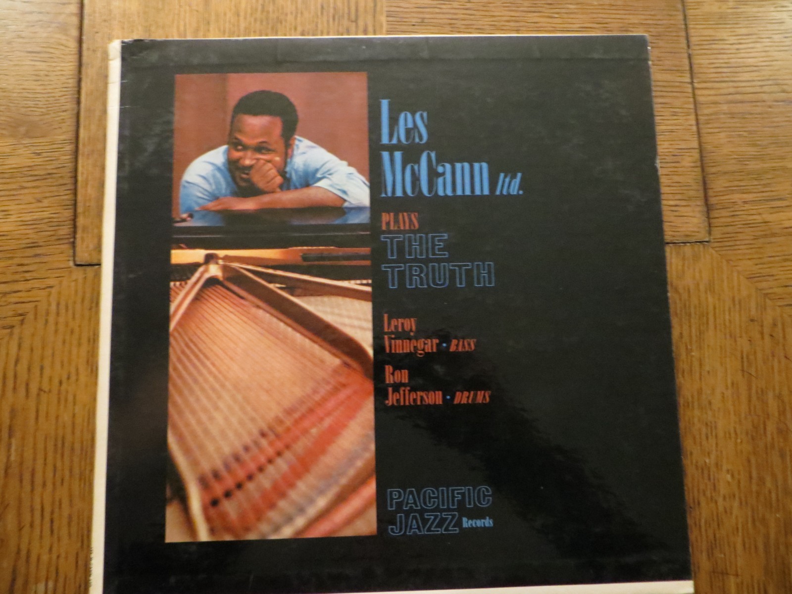 Les McCann Ltd. Plays The Truth - 1960 - Pacific Jazz PJ-2 Vinyl LP VG/VG+