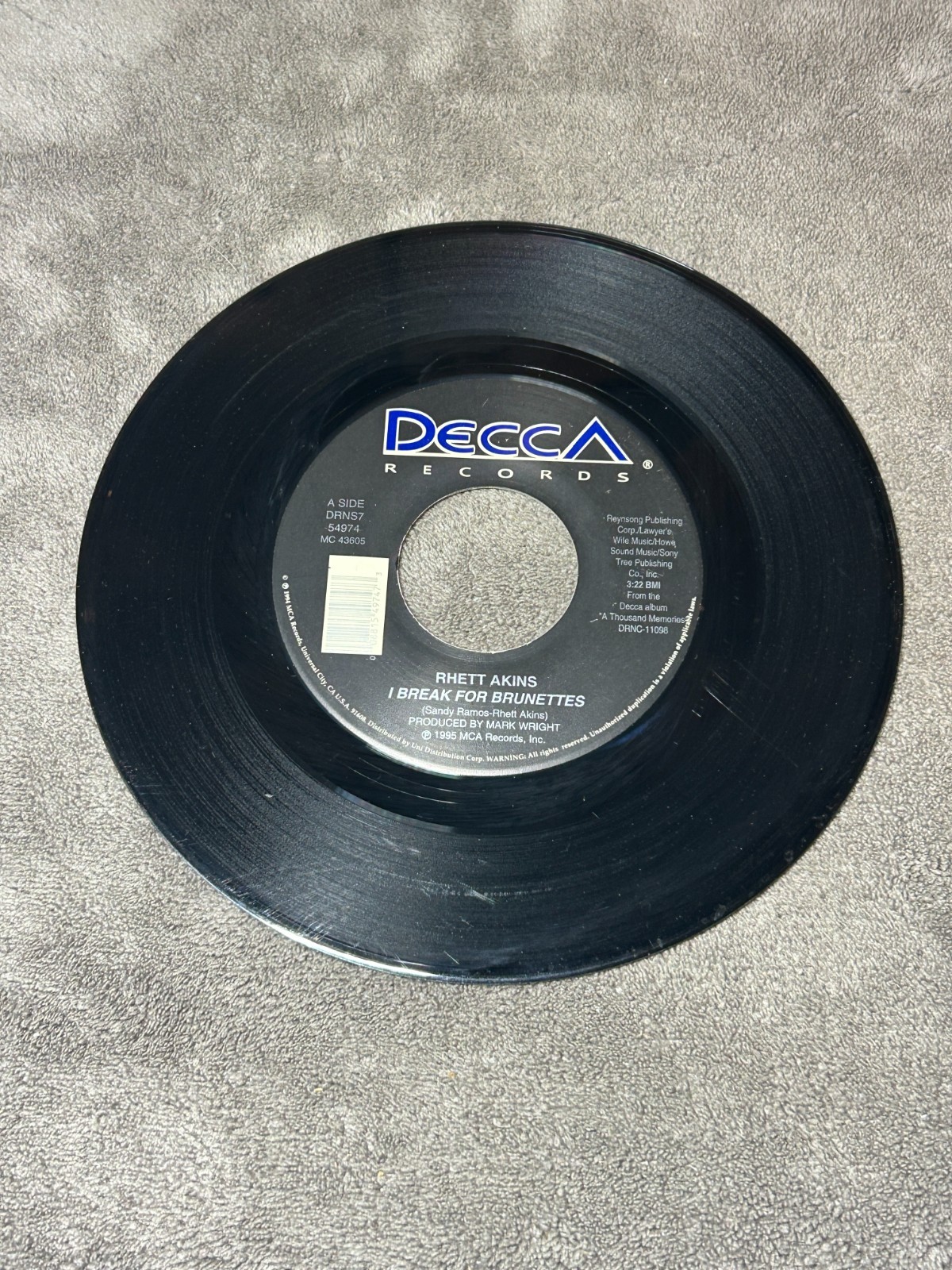 $1 45s - Popular Artists - G - EX - Flat $5.00  Shipped - PV 2000-2999