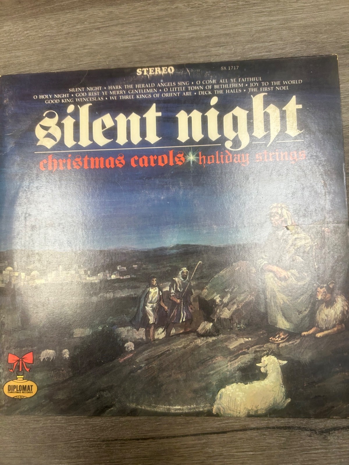 silent night, Christmas carols, Holiday strings vinyl LP very good condition