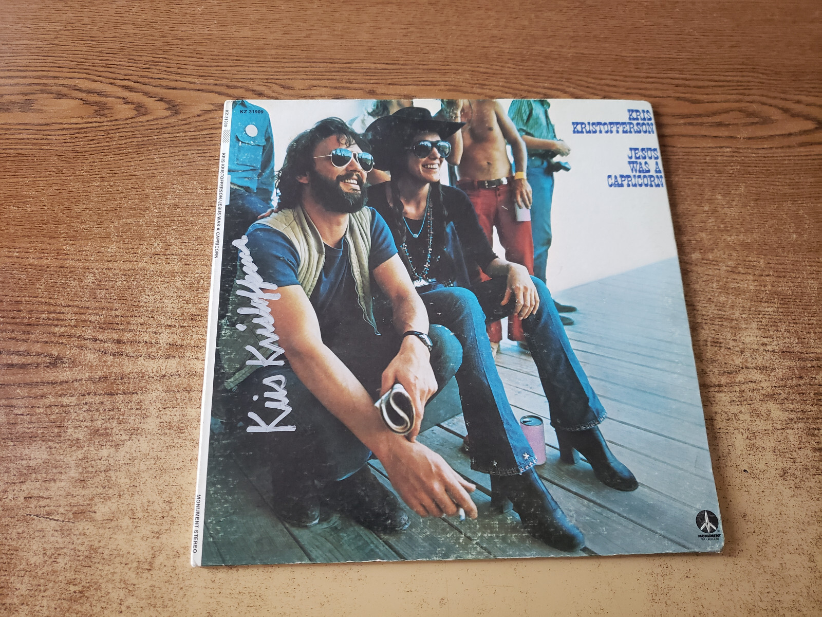AUTOGRAPHED 1970s MINT-EXC Kris Kristofferson Jesus Was A Cap. COVER ONLY LP33