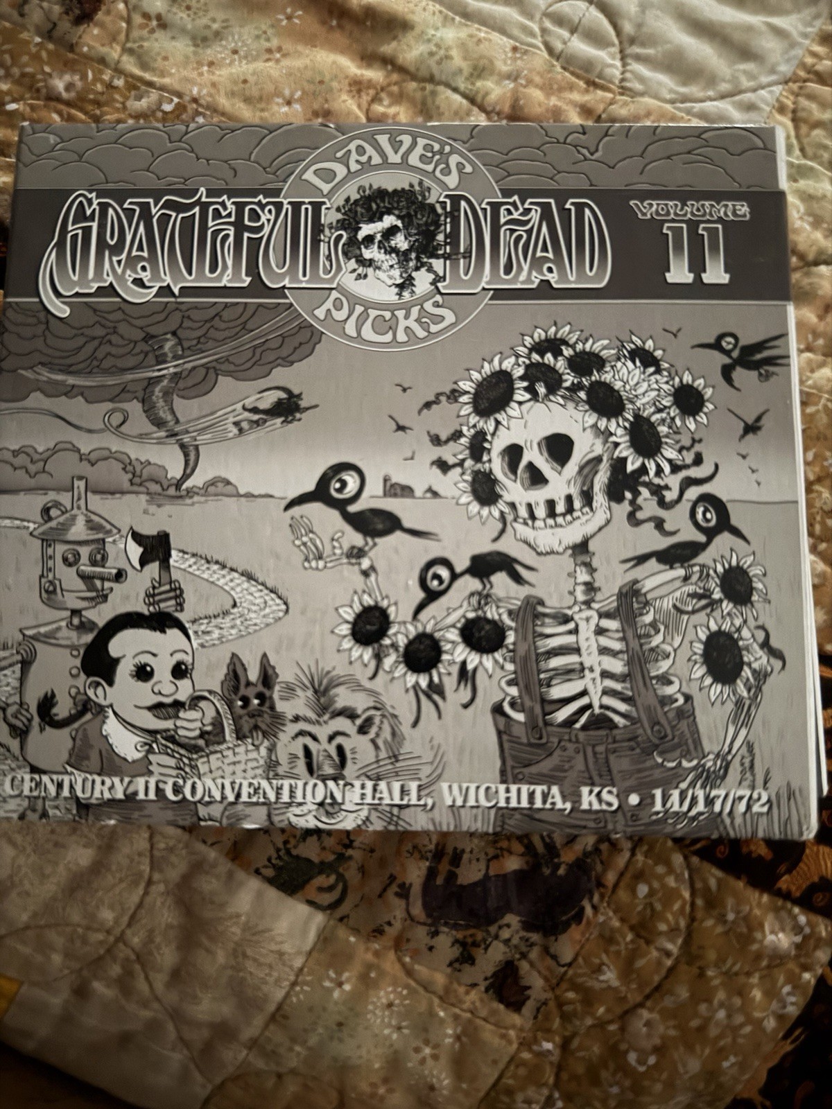 Dave\'s Picks, Vol. 11: Century II Convention Hall, Wichita, KS 11/17/72 by...