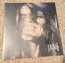 petal translucent pearly white lp (signed) Ariana Grande Sealed Vinyl picture