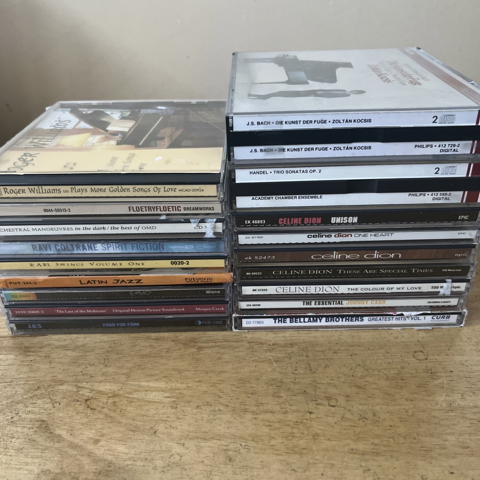Lot Of  18 Cds