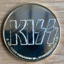 KISS - Original 1980 Unmasked Australia Tour coin/token - gold. Like New. Mint picture