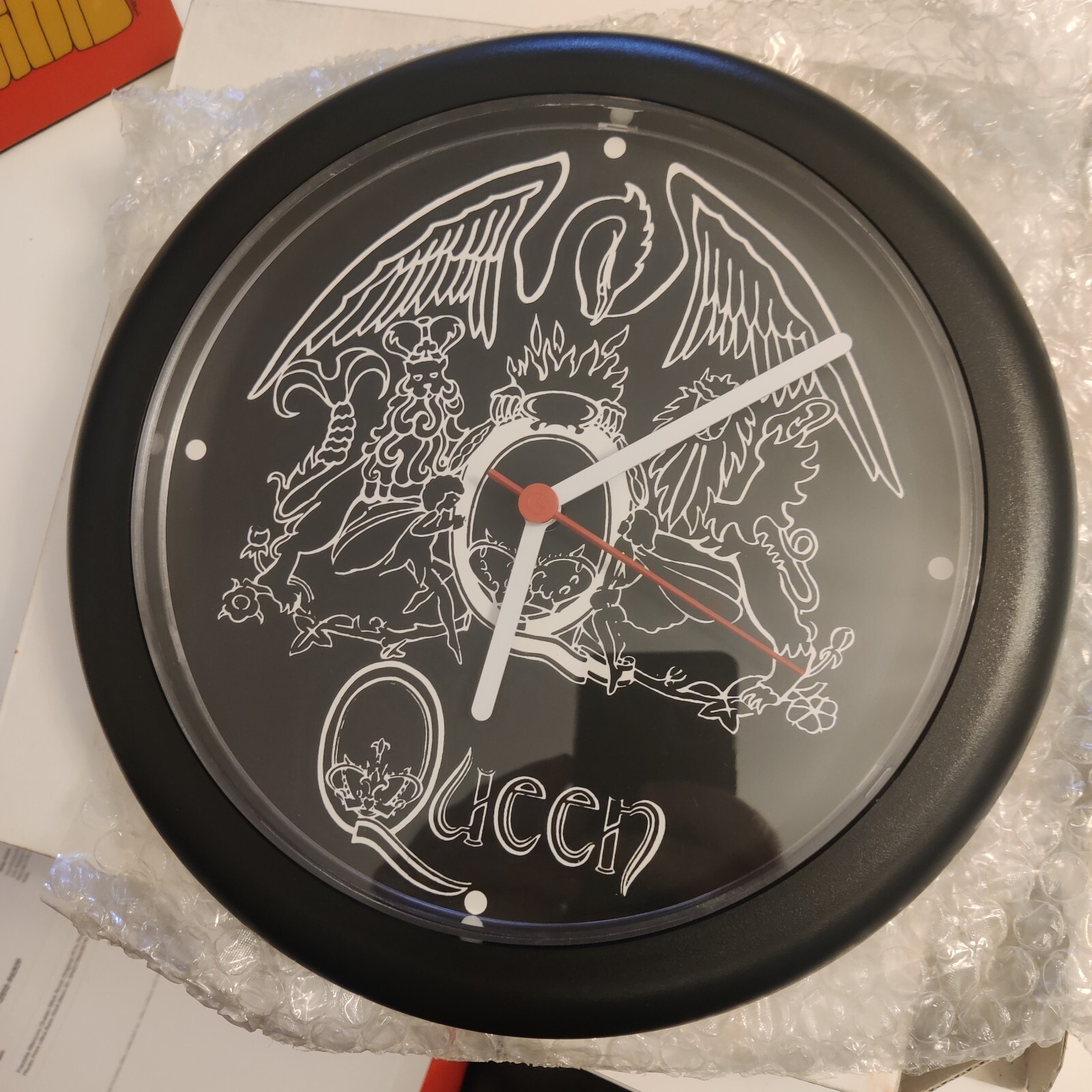 Queen promotional Clock  personally owned by Freddie Mercury. Garden Lodge. Read