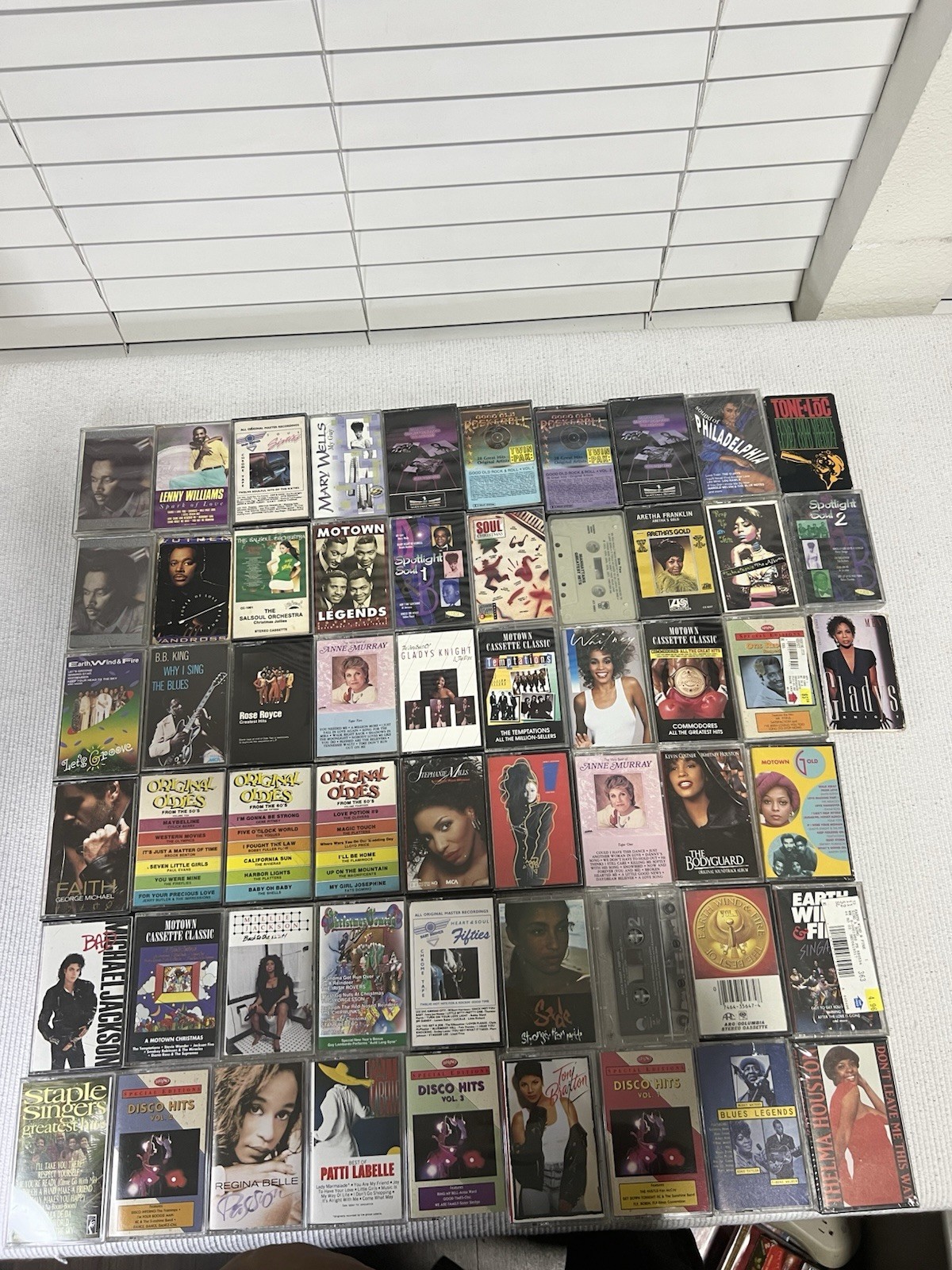 Vintage Cassette Tape Lot Motown Soul R&B Funk Michael Jackson Whitney Aretha