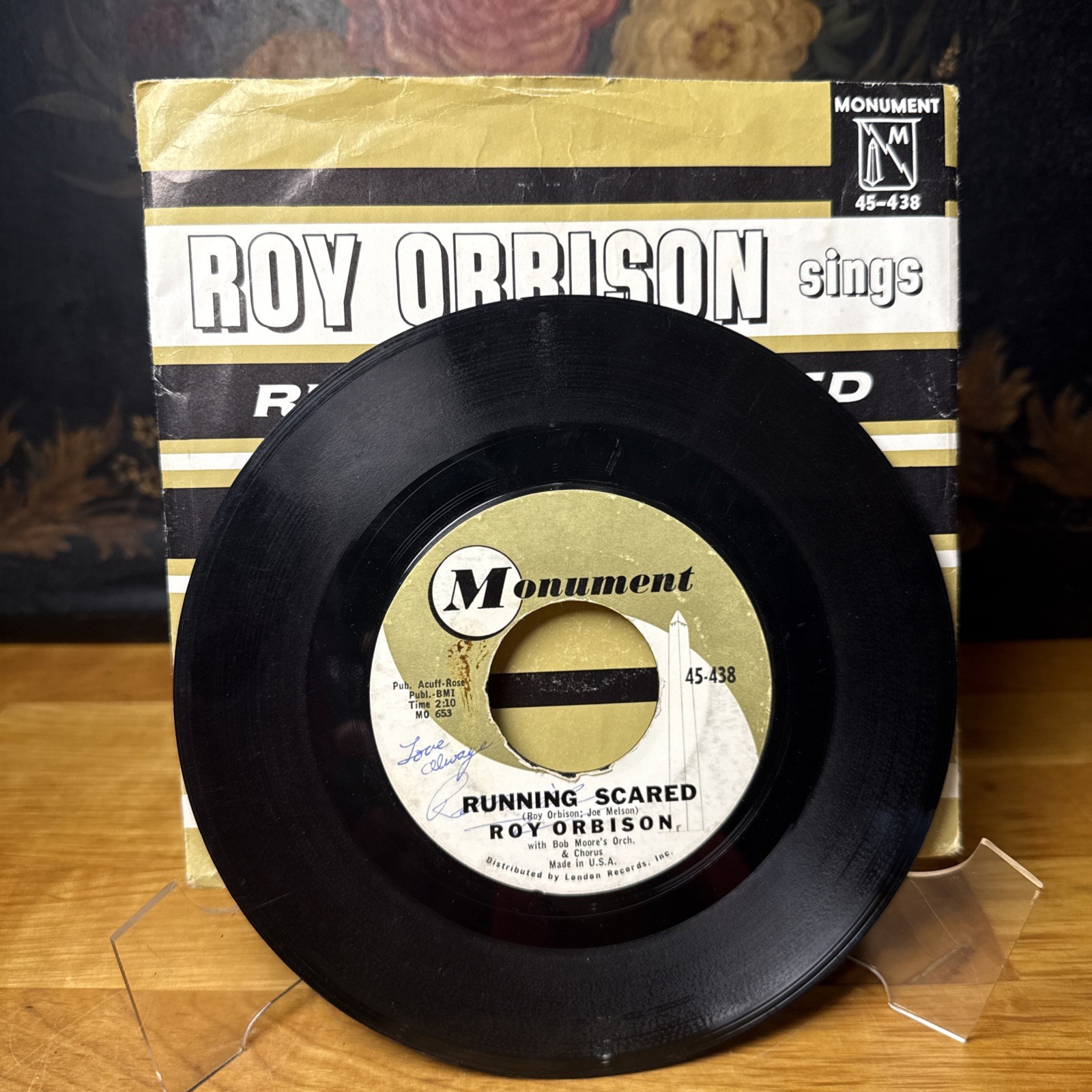 Vintage Signed Roy Orbison 7-inch Vinyl 45 RPM Running Scared Love Hurts Rare