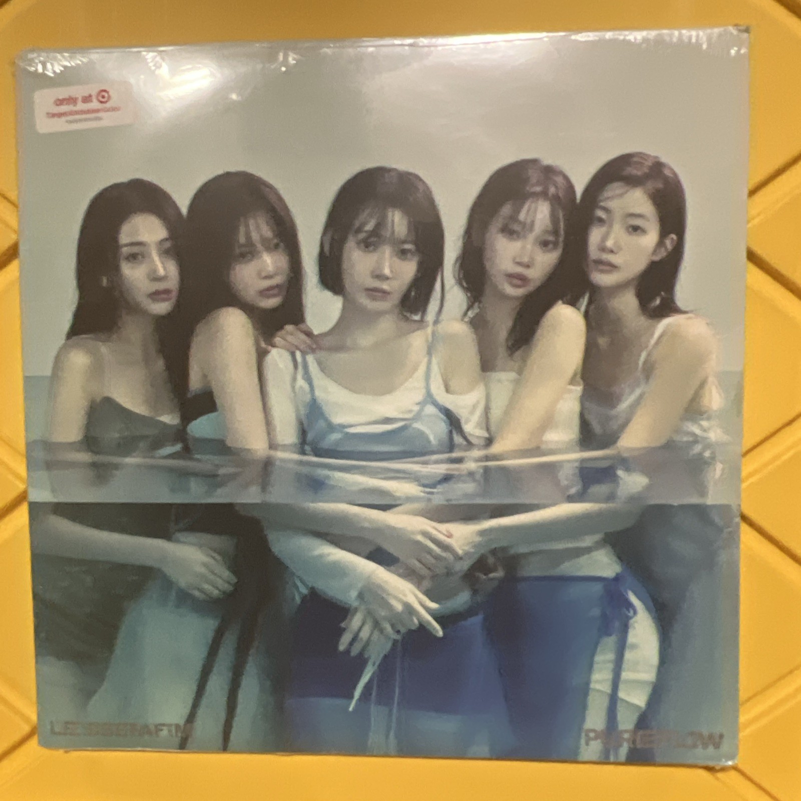 Le SSERAFIM - 2nd Studio Album PUREFLOW’ Pt.1 (Target ) Aqua Ver. *OPEN PACKAGE