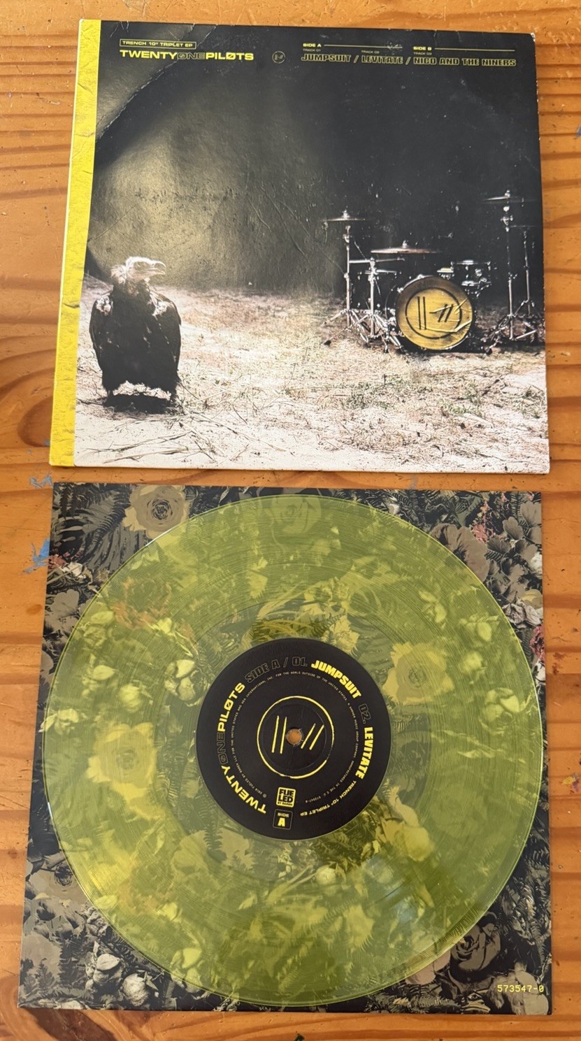 Twenty One Pilots Trench 10