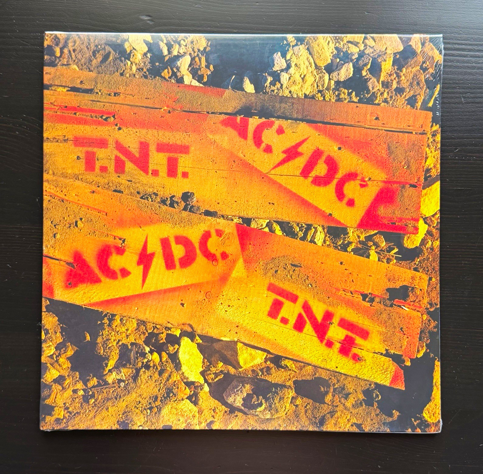 AC/DC T.N.T. Rock Album Vinyl 1975 APLP-016 (Australian Version)
