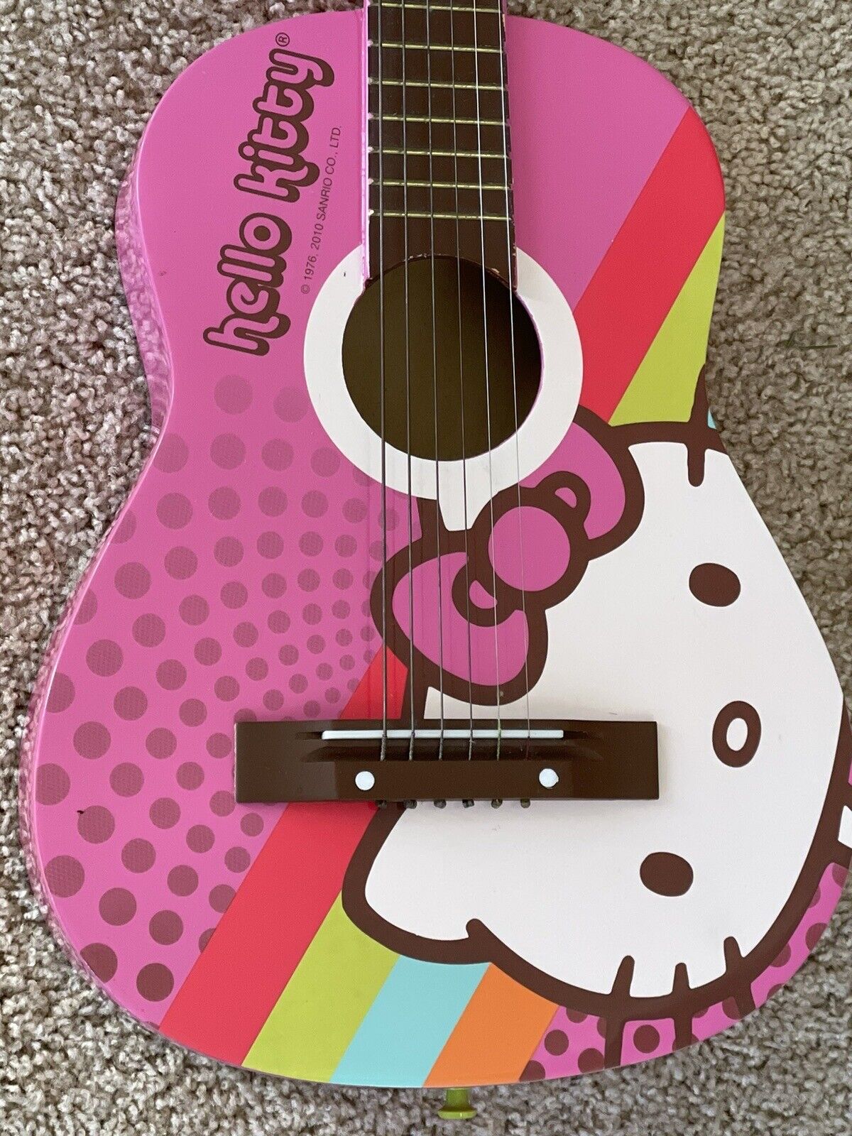 Hello Kitty 30” Mini Guitar Pink Sanrio 2010