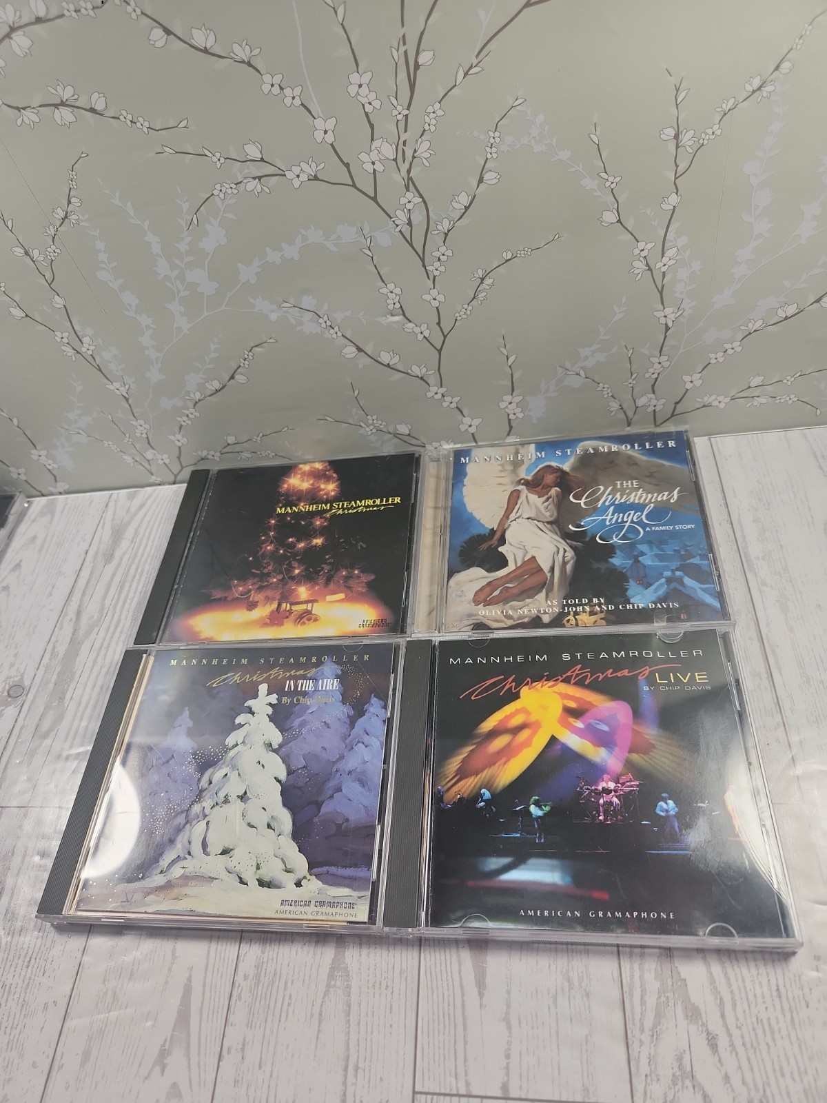 Lot of 4 CD  Mannheim Steamroller Cds. Look At Pics For Titles