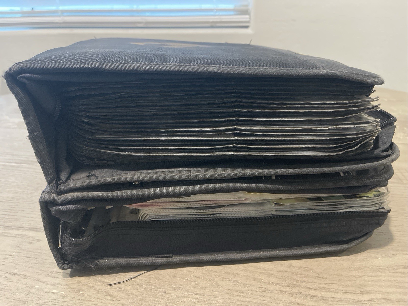 HUGE LOT OF 325+ CDs - RARE DJ MIXES, UNDERGROUND ELECTRONIC MUSIC, PROMOS, DEMO