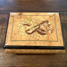 Vintage Mariorita Isola di Capri Italian Inlaid Wood Music Box 18 Note Working picture