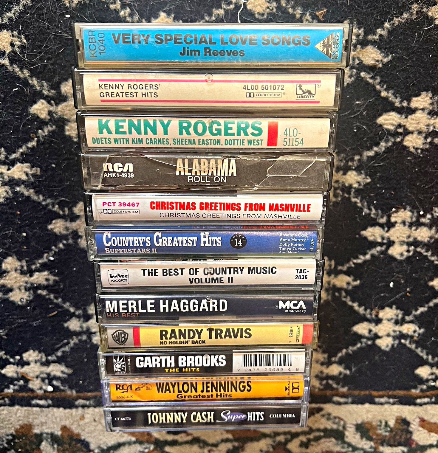 Vintage Country Legends Cassette Lot - Johnny Cash, Merle Haggard, Rogers