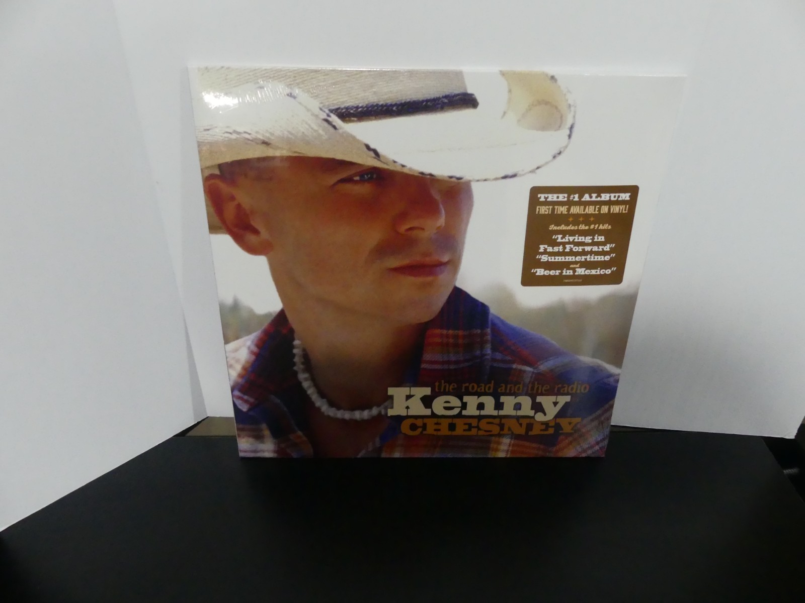 Kenny Chesney - The Road And The Radio (VINYL) - COUNTRY *NEW*