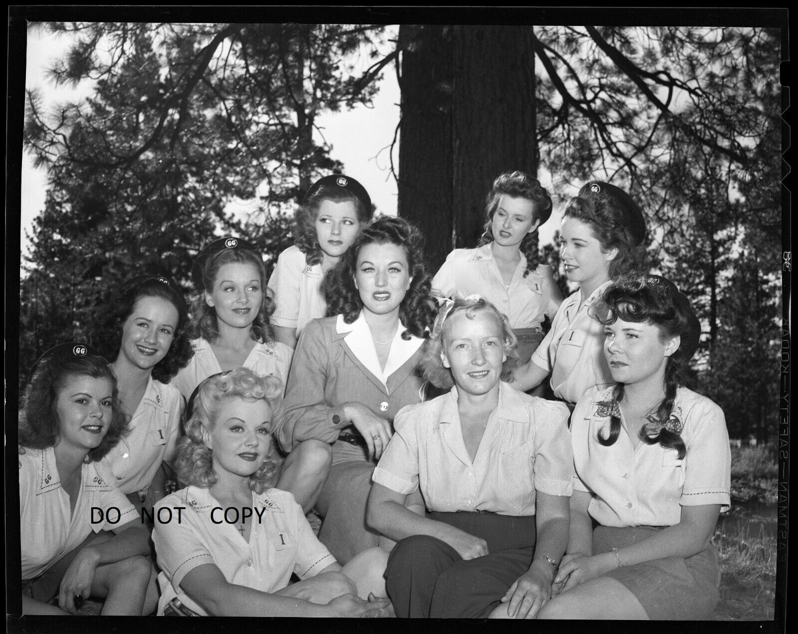 N76 1950\'S  NEGATIVE..GORGEOUS ACTRESS SINGER GINNY SIMMS,OTHER BEAUTIFUL LADIES