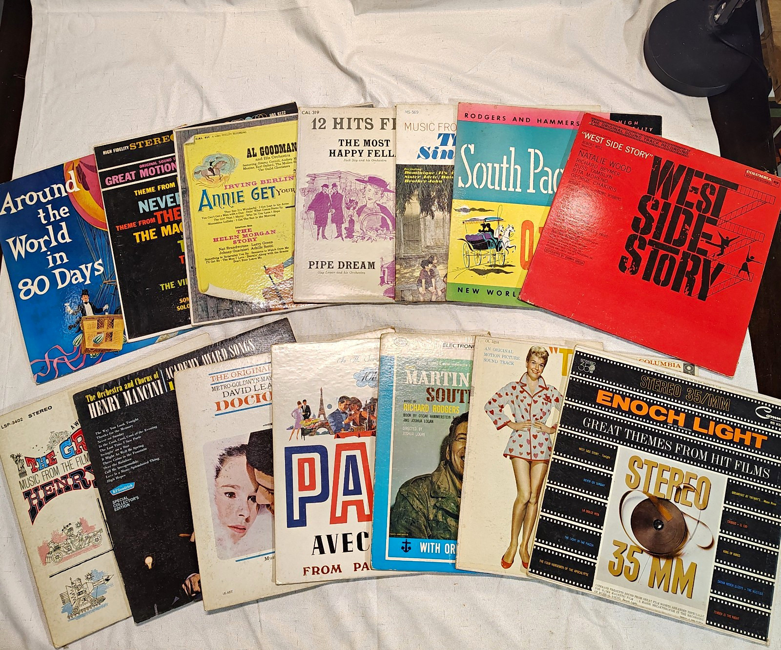Lot Of 14 Vinyl Records. Various Sountracks And Broadway Musicals.