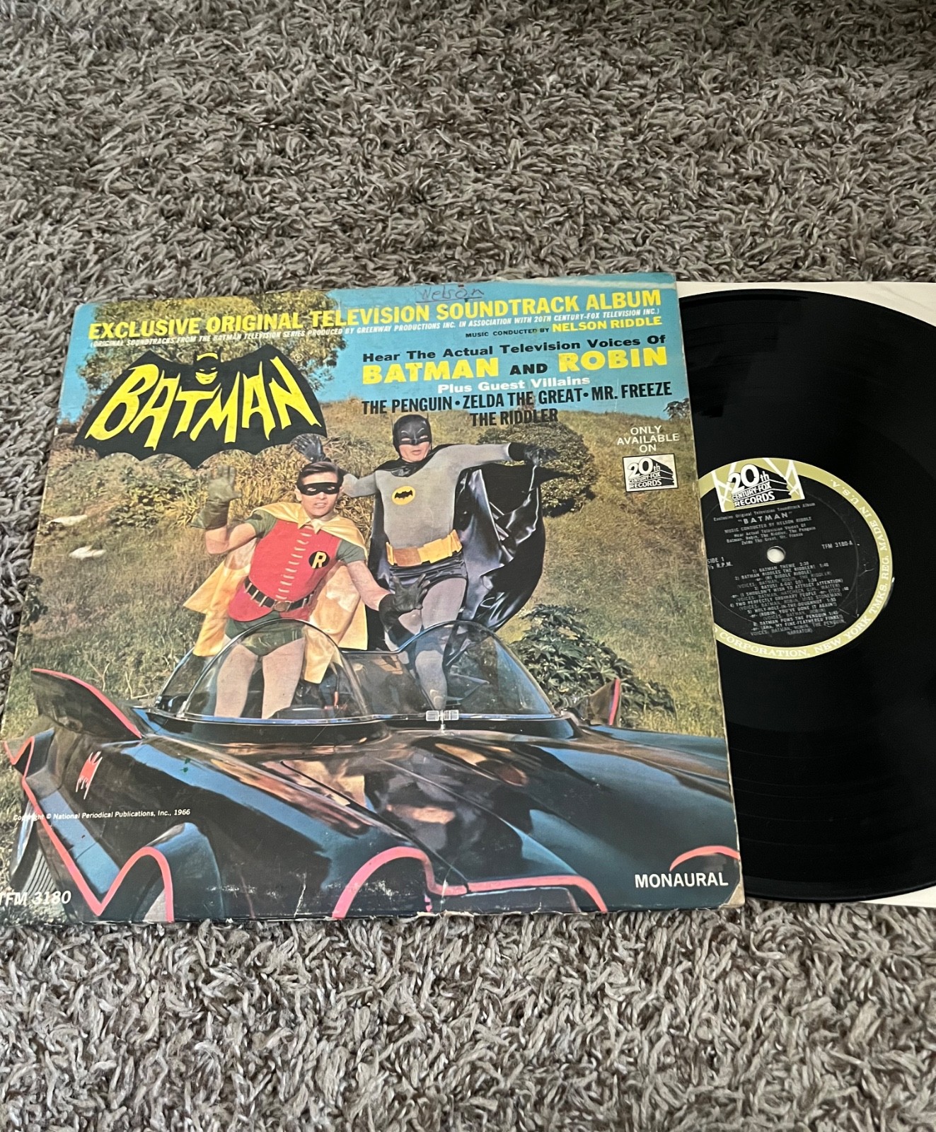 BATMAN EXCLUSIVE ORIGINAL TELEVISION SOUNDTRACK ALBUM DG MONO TFM3180 1965 JAZZ