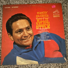 Willie Nelson - Country Favorites Willie Nelson Style LP Stereo RCA LSP-3528 picture