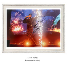 Chris Brown Hand Signed Music Autograph Photo 12x8 Hip Hop COA & PSA Approved CB picture