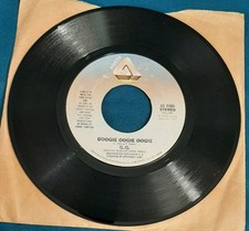 GQ 45 Boogie Oogie Oogie / Disco Nights Arista AS 0388 solid vg picture