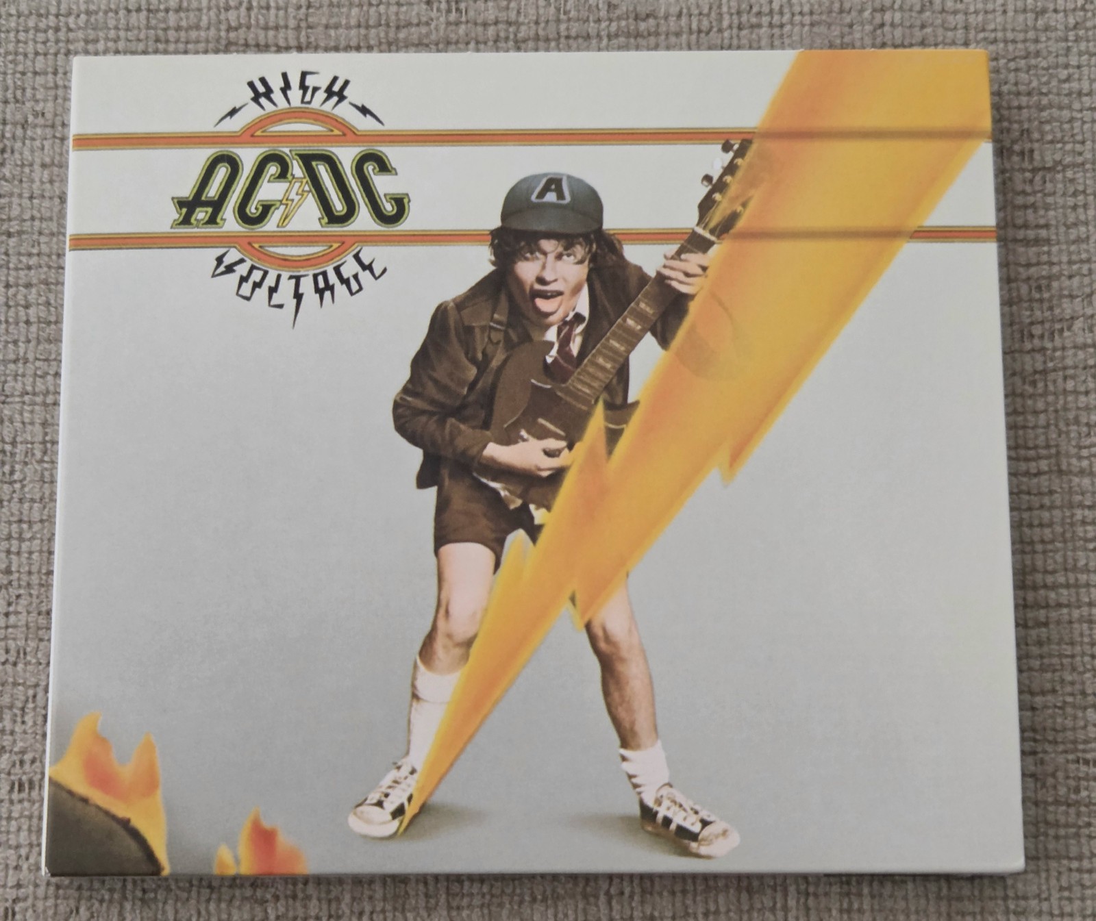 AC/DC – High Voltage (CD, 2003 Epic Remaster Digipak) - MINT - 