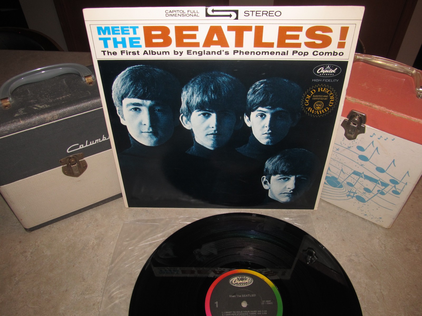 THE BEATLES Vinyl Lp - MEET THE BEATLES - 80s Vintage Capitol Rainbow ST-2047 NM