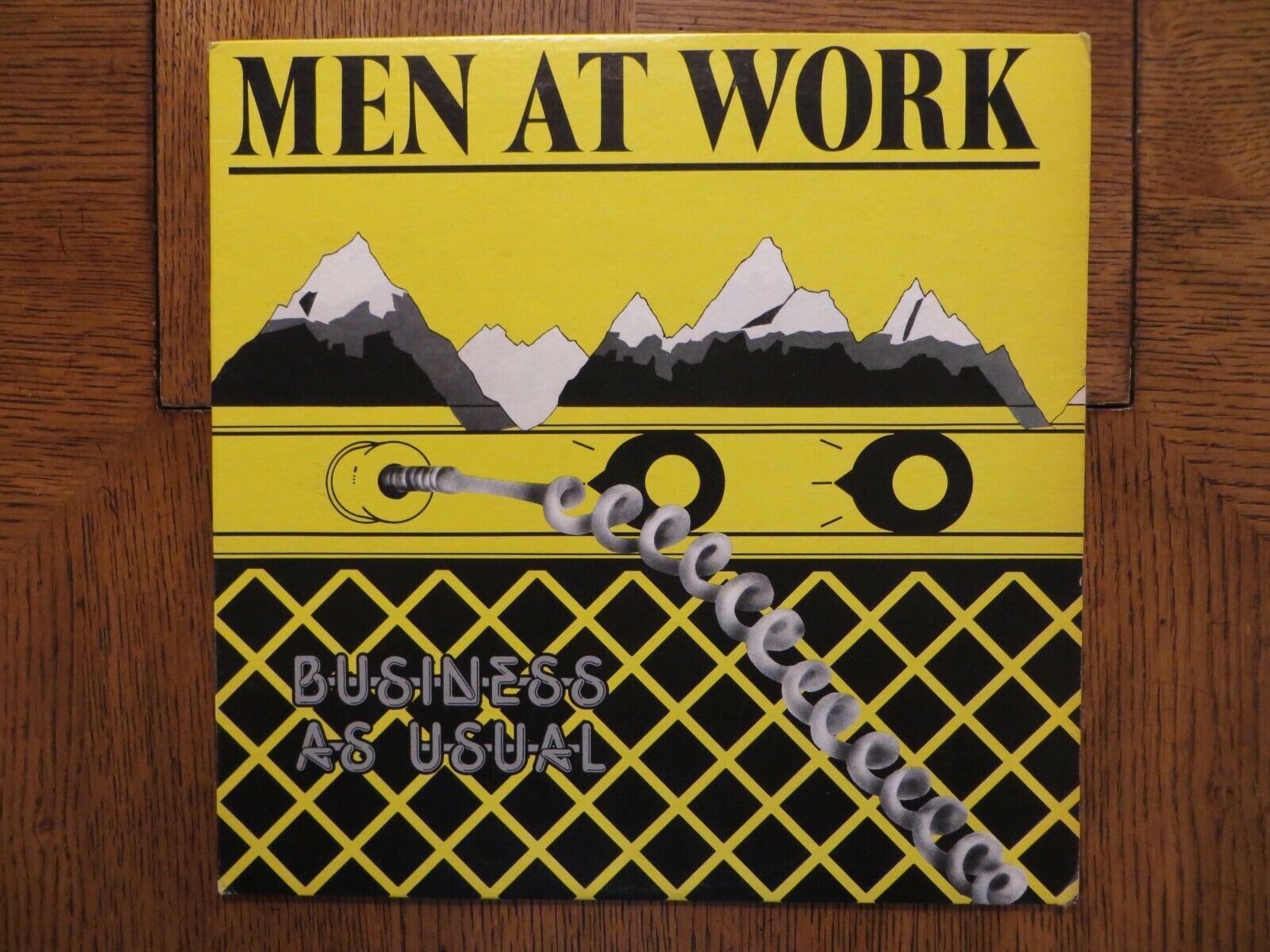 Men At Work – Business As Usual - 1982 - Columbia FC 37978 Vinyl LP VG+/VG+