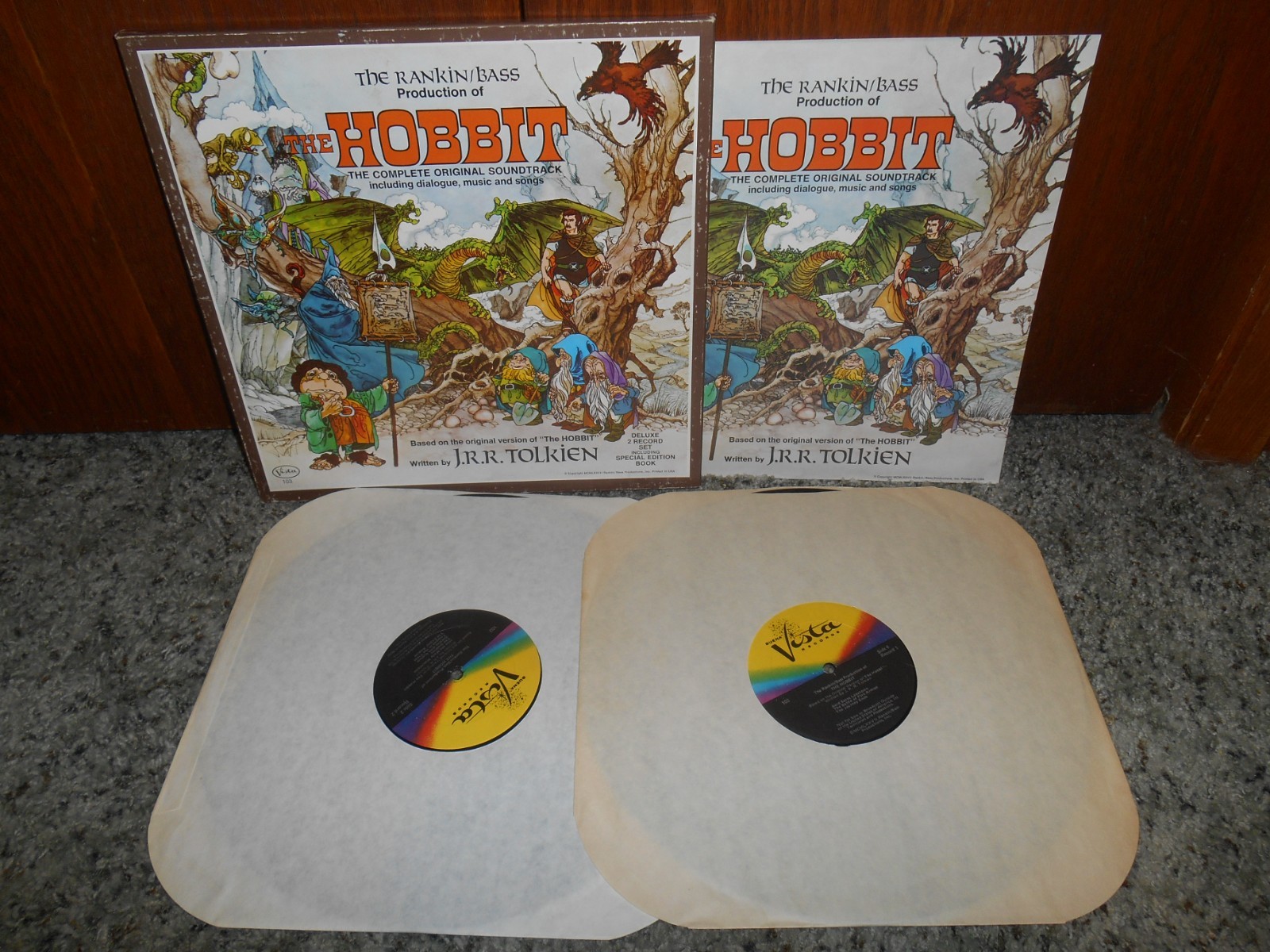 THE HOBBIT 1977 RANKIN/BASSE Record Soundtrack Box Set Book JRR Tolkien LP