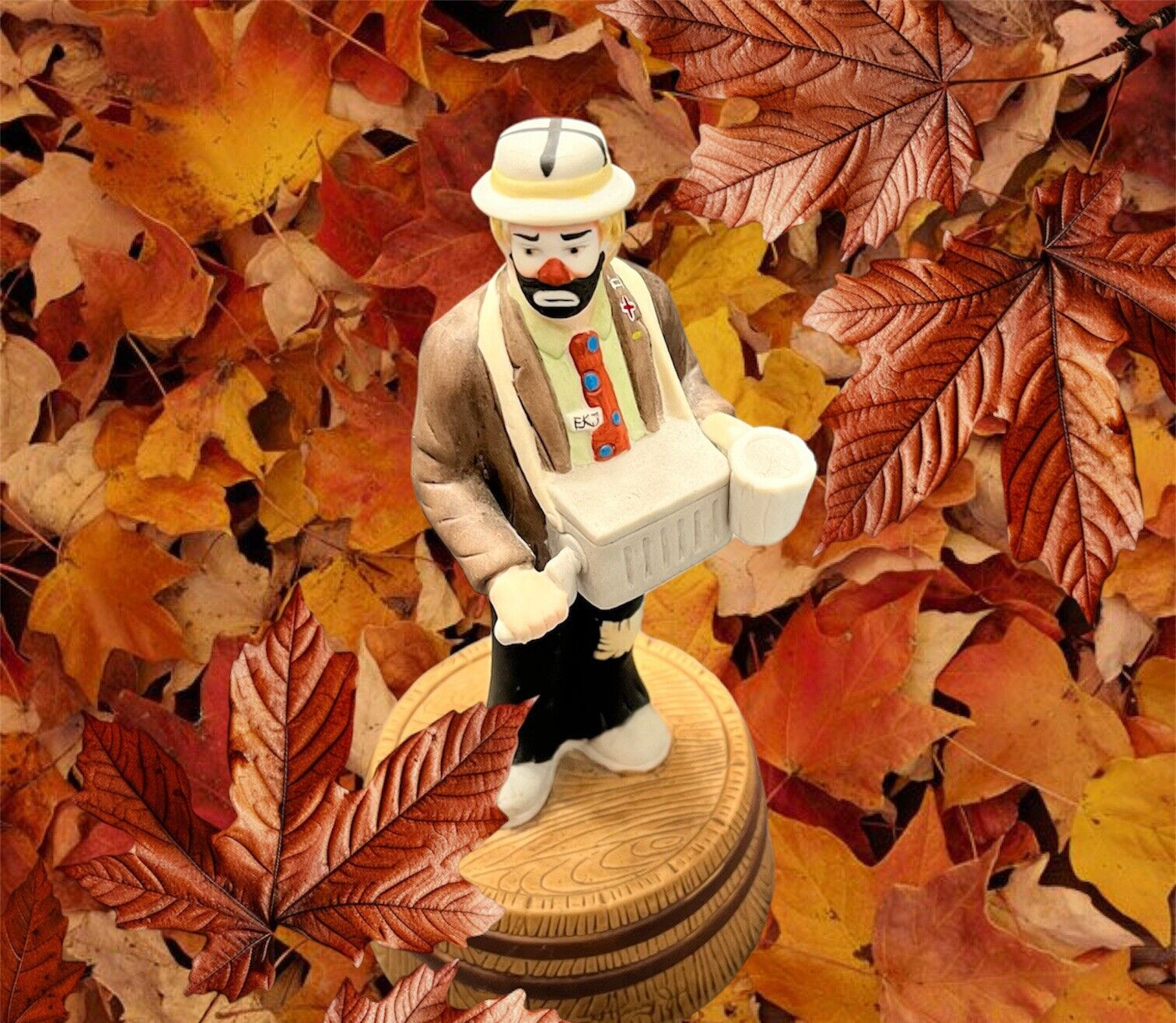 Emmett Kelly Jr Flambro Circus Clown Music Box Musical Figurine Collectible VTG