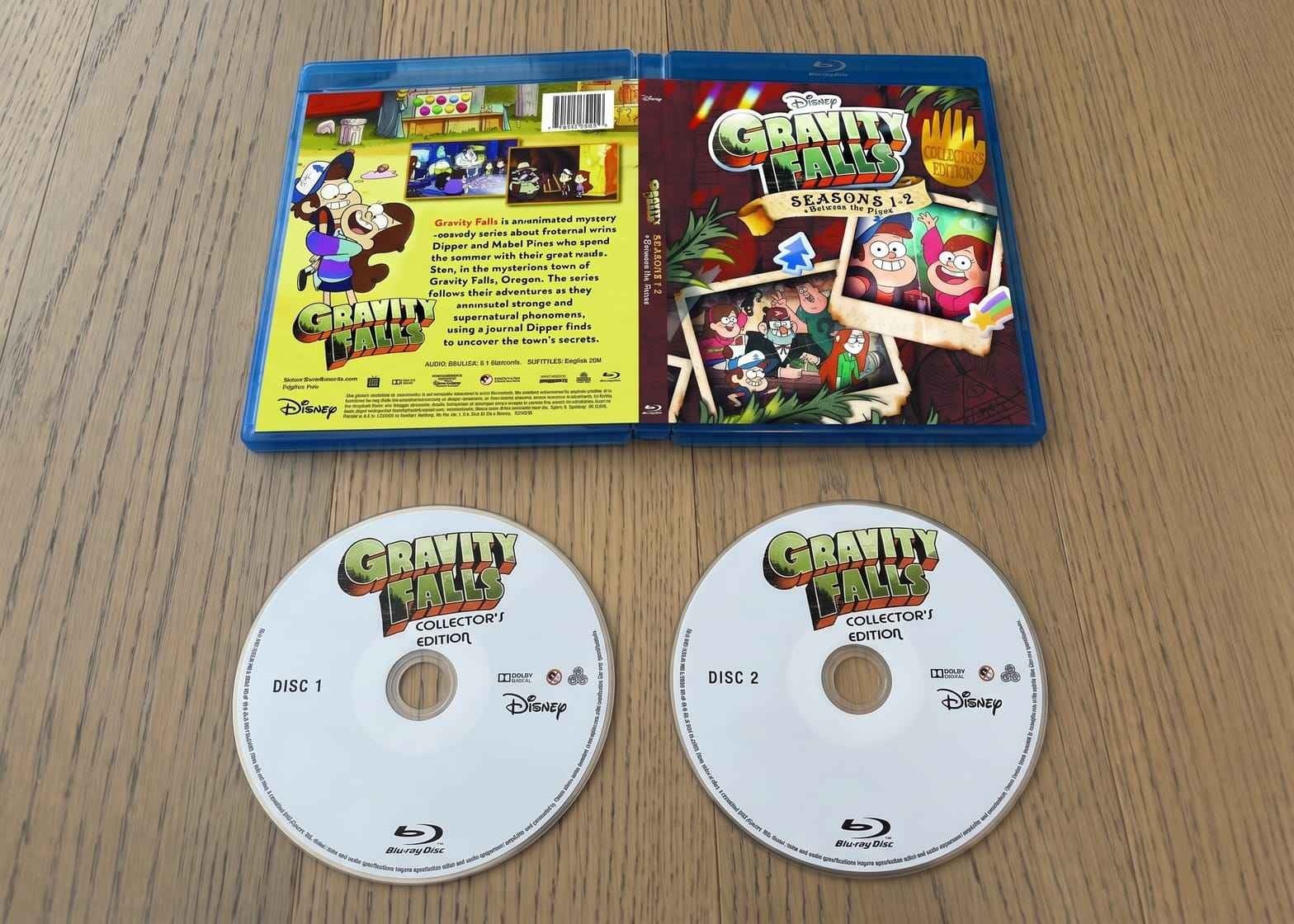 Gravity Falls Blu-ray Set  like new ,  never watched in excellent condition
