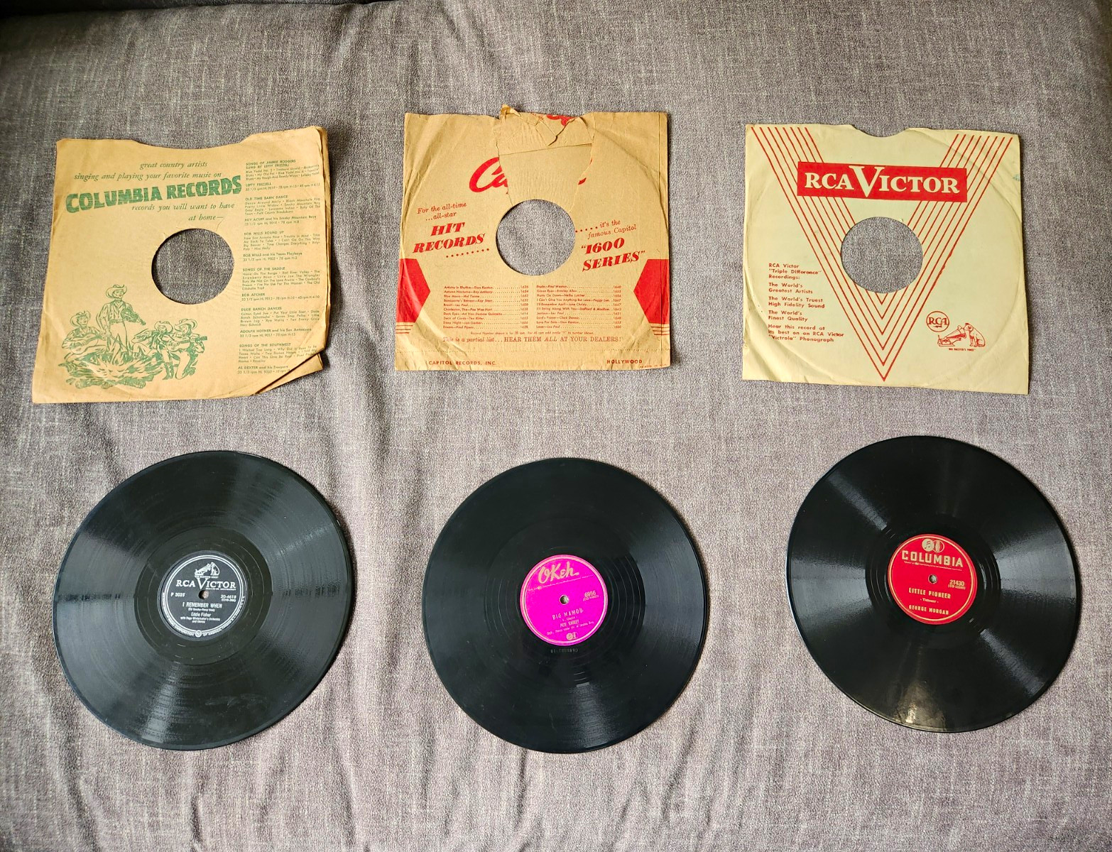 Vintage 78 RPM Record Lot 3 w/ Paper Sleeves Columbia Okeh RCA Little Pioneer